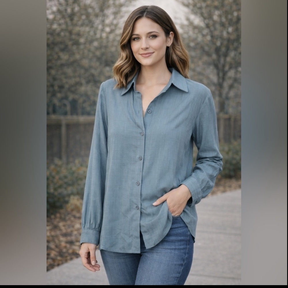 ☀️NWT-Dazy Textured Button Front Long Sleeve Blouse-Women’s size-large